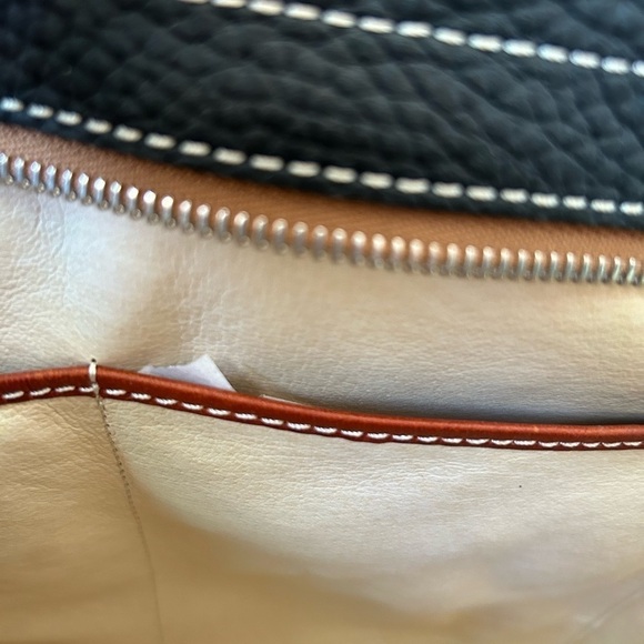 Dooney & Bourke NWT Black Leather Large Satchel - Picture 9 of 12